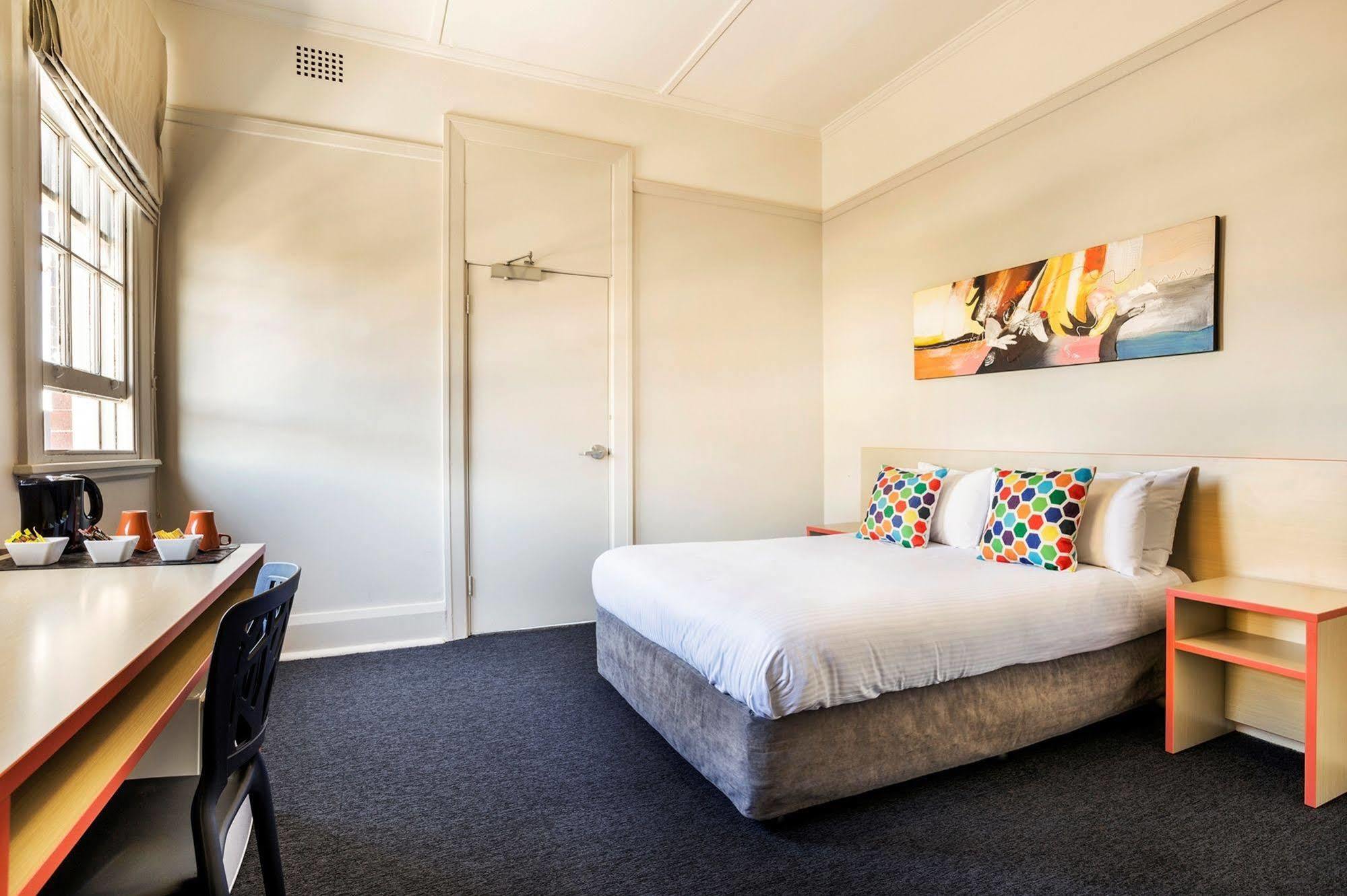 Granville Hotel Sydney Exterior photo